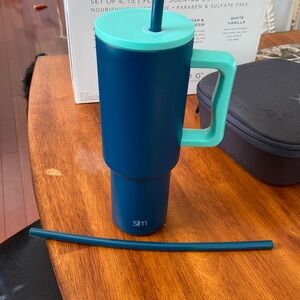 Simple Modern 40 oz cup